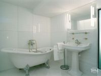 tartuf 30 bathroom